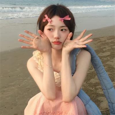 冰地美人海报